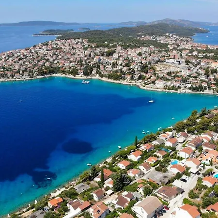 Vila Luxury With A Swimming Pool Mavarstica, Ciovo - 20403