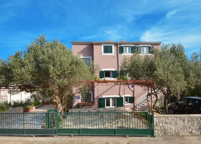 Vila Luxury With A Swimming Pool Mavarstica, Ciovo - 20403 *