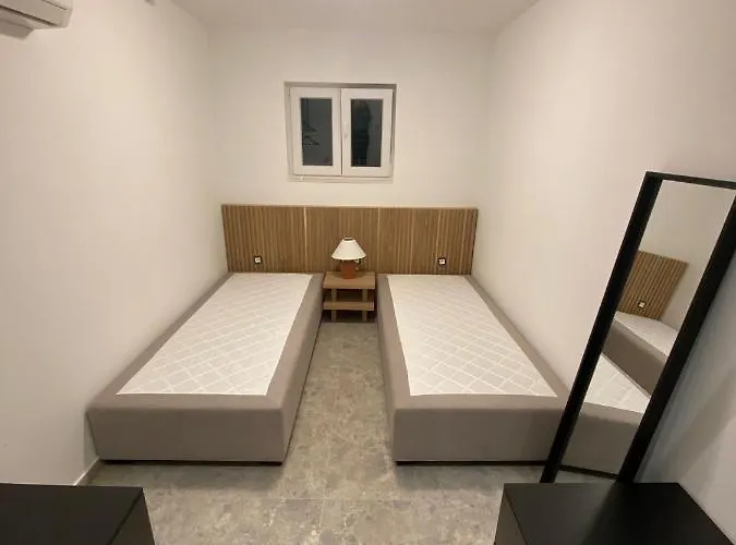 Luxury With A Swimming Pool Mavarstica, Ciovo - 20403 * Trogir