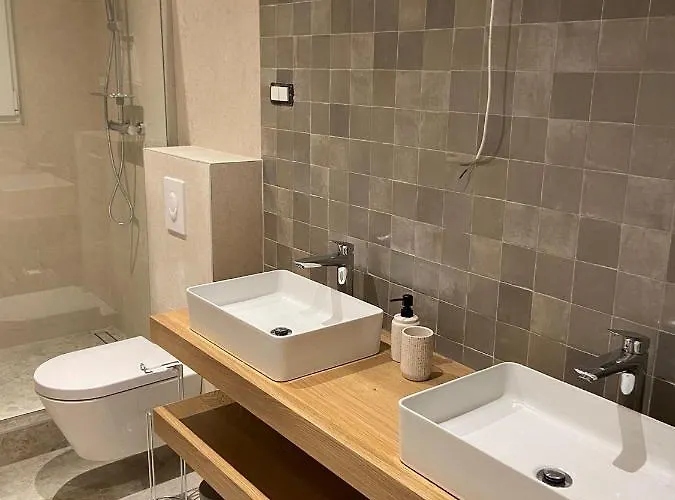 Luxury With A Swimming Pool Mavarstica, Ciovo - 20403 * Trogir