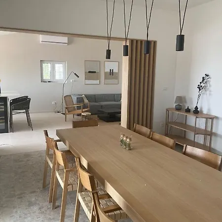 Luxury With A Swimming Pool Mavarstica, Ciovo - 20403 Willa