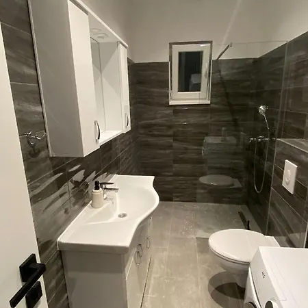 Luxury With A Swimming Pool Mavarstica, Ciovo - 20403